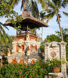 Tandjung Sari is located in the center of Sanur, offering convenient access to the airport and other destinations in Bali.