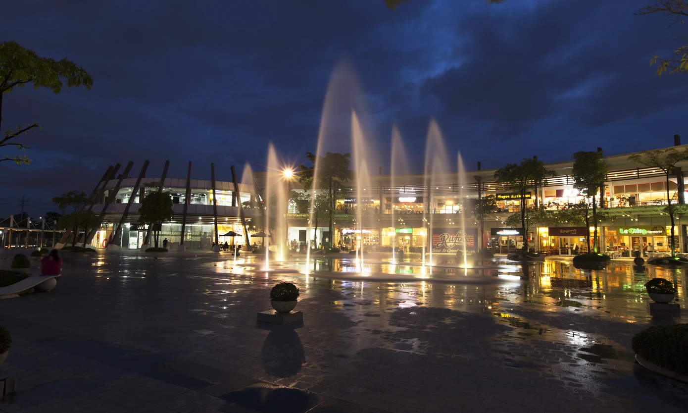 Image Right